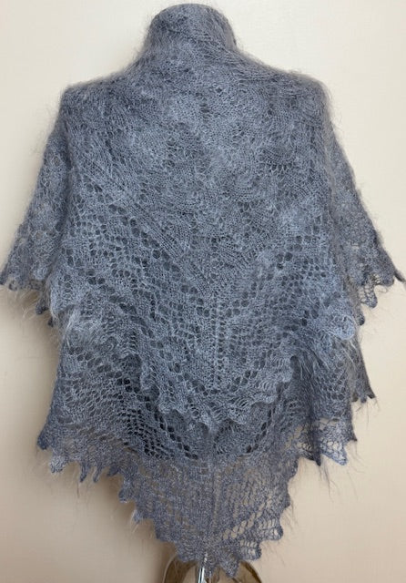 Uryupinsk downy shawl  #PG-92, 130x130 cm