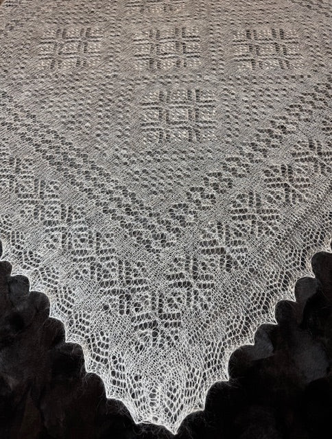 Orenburg shawl PWO-12, 120x120 cm