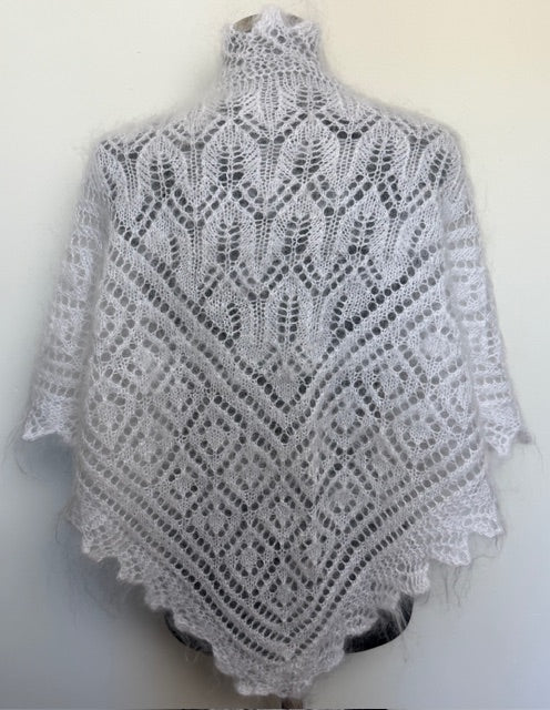 Uryupinsk downy neckerchief  # KW-177, 90x140x90 cm