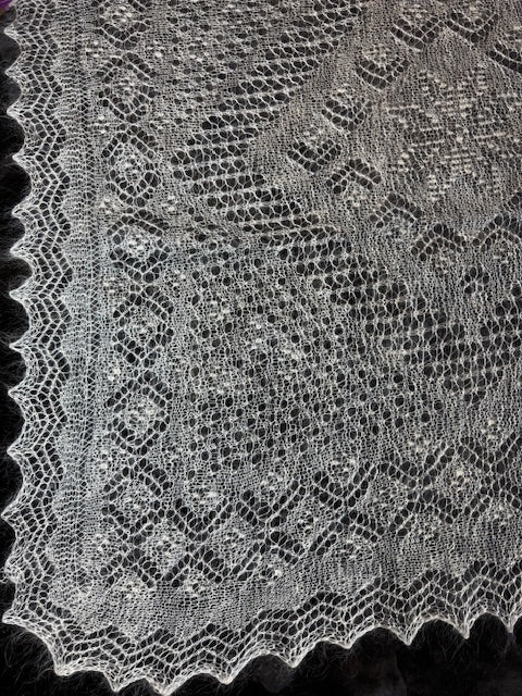 Orenburg shawl PWO-24, 150x150 cm