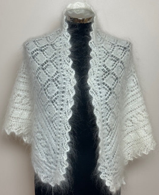 Uryupinsk downy neckerchief  # KW-70, 100x140x100 cm