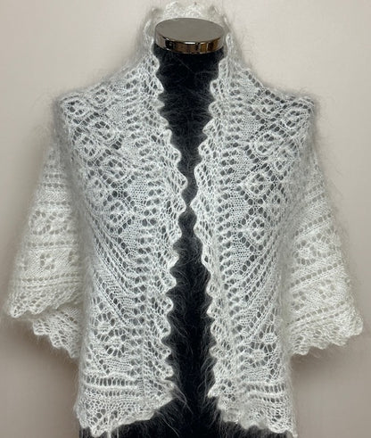 Uryupinsk downy neckerchief  # KW-69, 100x140x100 cm