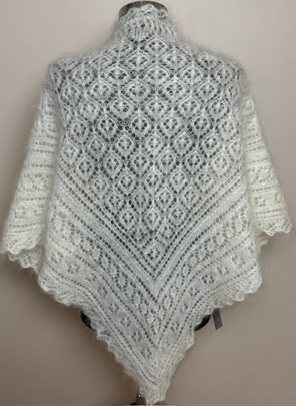 Uryupinsk downy neckerchief  # KW-69, 100x140x100 cm