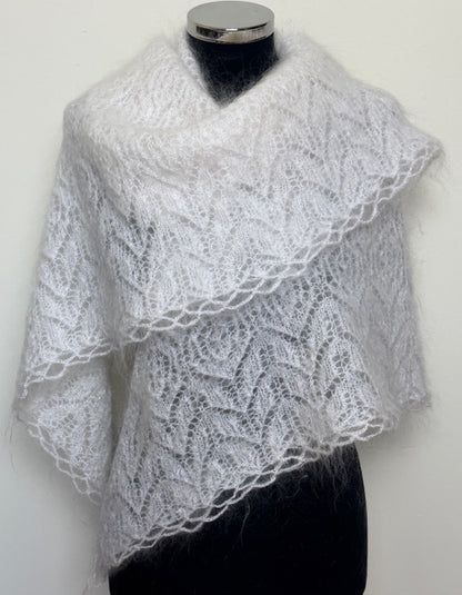 Uryupinsk downy neckerchief  # KW-219, 130x200x130 cm