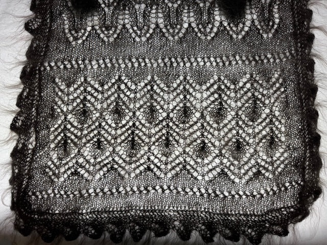 Uryupinsk downy shawl ( Palantine ) # SG-9, 140x55 cm