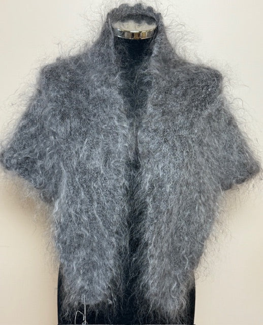 Uryupinsk downy neckerchief  # KG-53, 100x140x100 cm