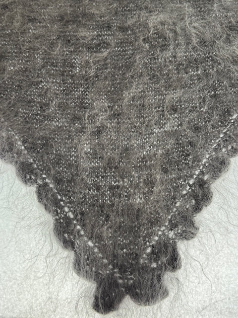 Uryupinsk downy neckerchief  # KG-53, 100x140x100 cm