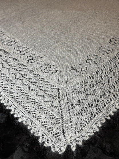 Оренбургский платок PWO-28,  150x150 cm