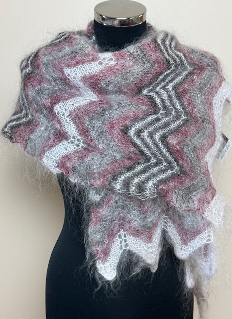 Uryupinsk downy shawl ( Palantine ) # SM-6, 120x60 cm