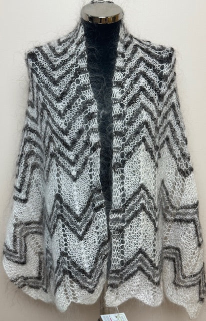 Uryupinsk downy shawl ( Palantine ) # SM-3, 140x50 cm