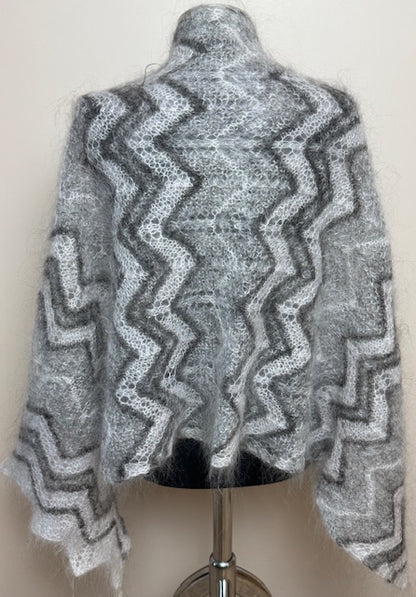 Uryupinsk downy shawl ( Palantine ) # SM-12, 150x60 cm