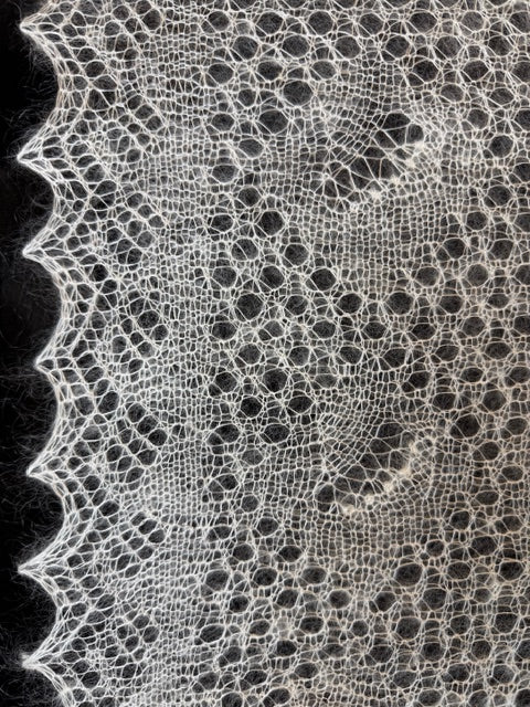 Orenburg shawl PWO-70, 160x160 cm