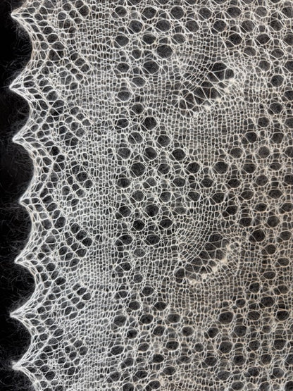 Orenburg shawl PWO-70, 160x160 cm