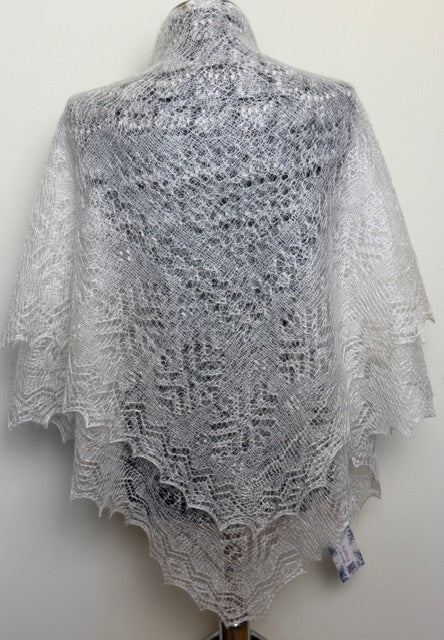Orenburg shawl PWO-67, 120x120 cm