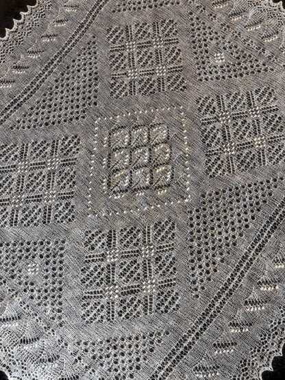 Orenburg shawl PWO-65, 120x120 cm