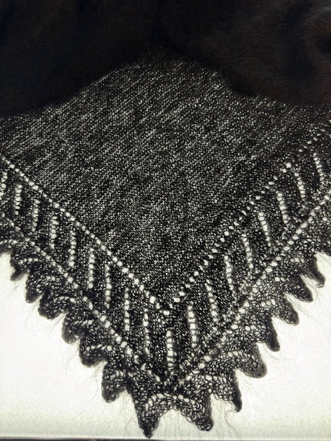 Uryupinsk downy shawl  #PG-66, 120x120 cm