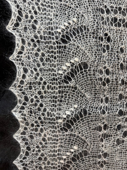 Orenburg shawl PWO-65, 120x120 cm
