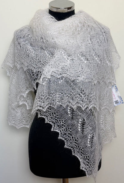 Orenburg shawl PWO-65, 120x120 cm