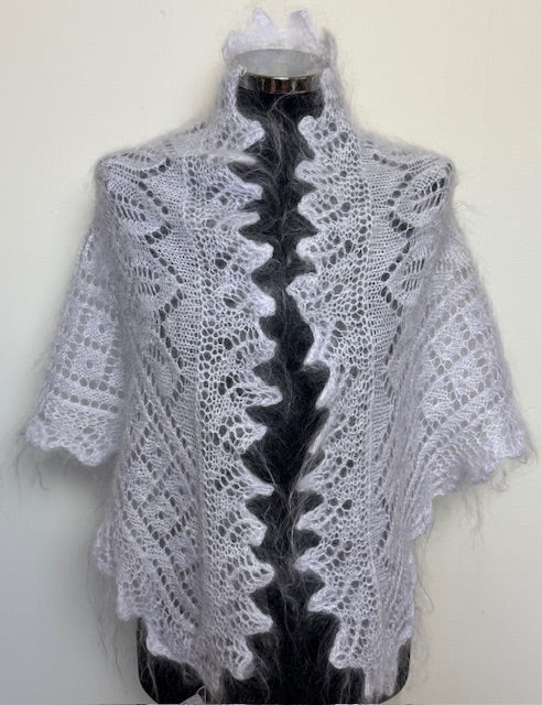 Uryupinsk downy neckerchief  # KW-106, 100x140x100 cm