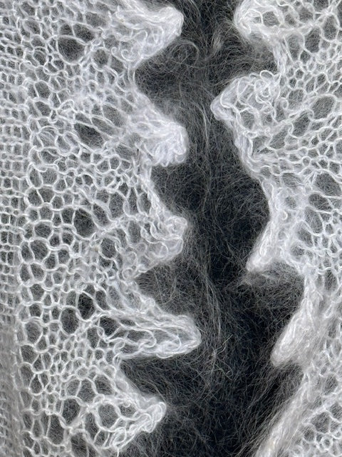 Uryupinsk downy neckerchief  # KW-106, 100x140x100 cm