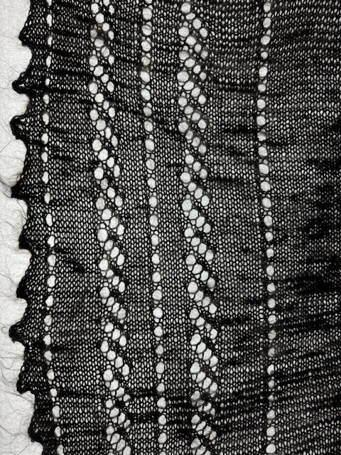 Downy shawl  #PG-180, 120x120 cm