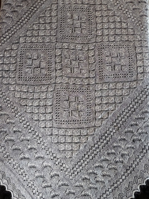 Orenburg shawl PWO-69, 140x140 cm