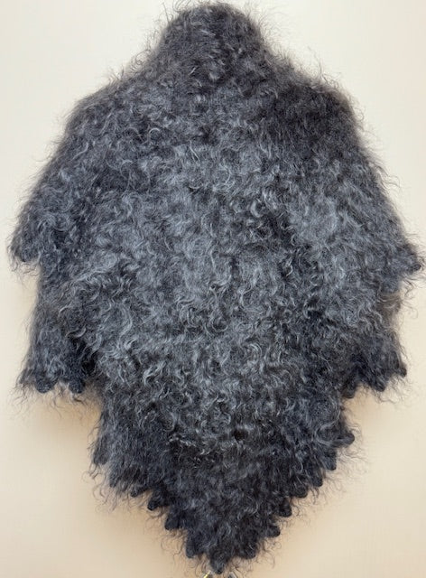 Uryupinsk downy shawl  #PG-28, 110x110 cm