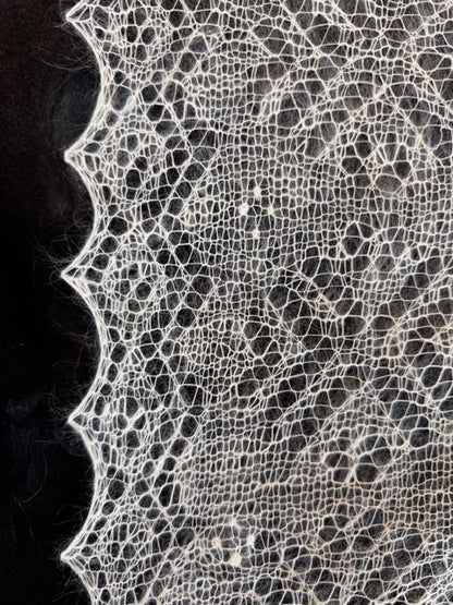 Orenburg shawl PWO-64, 120x120 cm