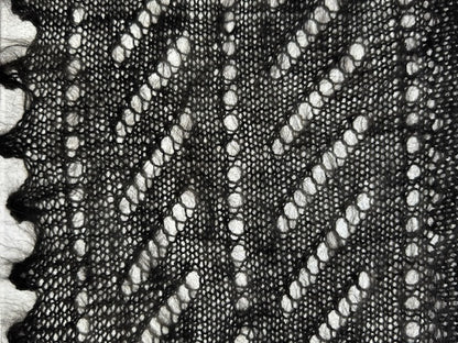 Downy shawl  #PG-185, 120x120 cm