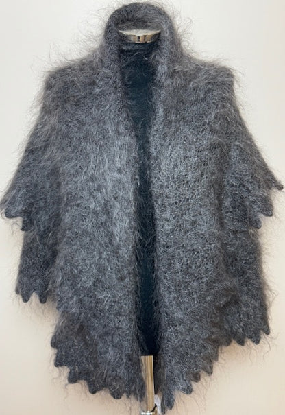 Uryupinsk downy shawl  #PG-117, 130x130 cm