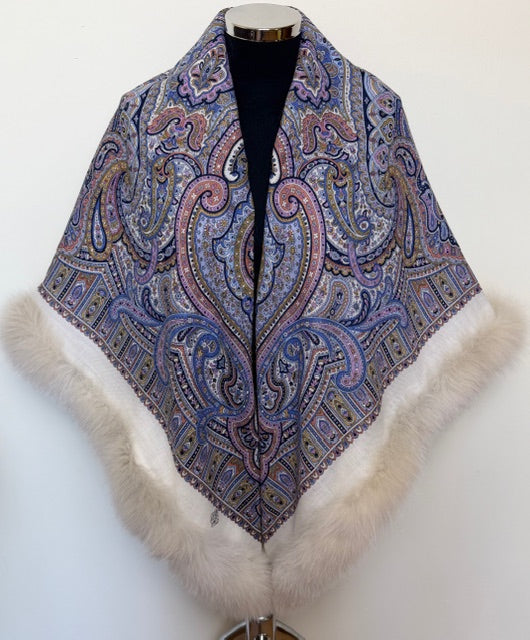 Pavloposadshawl with Arctic fox fur