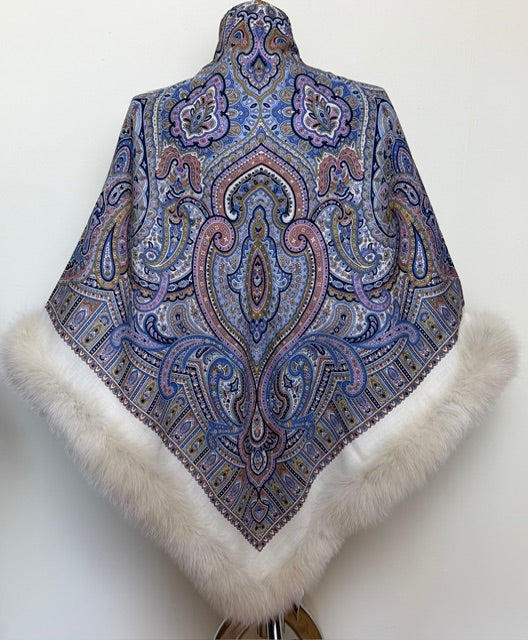 Pavloposadshawl with Arctic fox fur