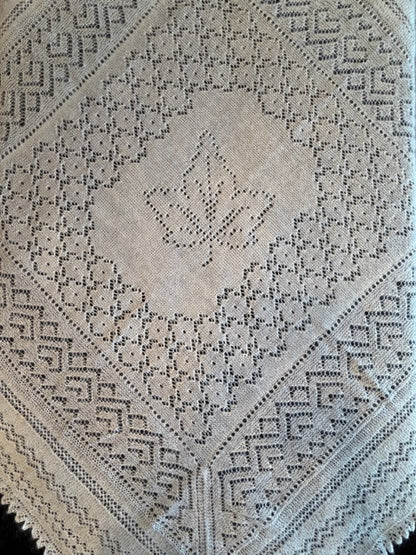 Orenburg shawl PWO-73, 150x150 cm