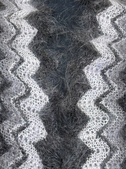 Uryupinsk downy shawl ( Palantine ) # SM-18, 100x50 cm