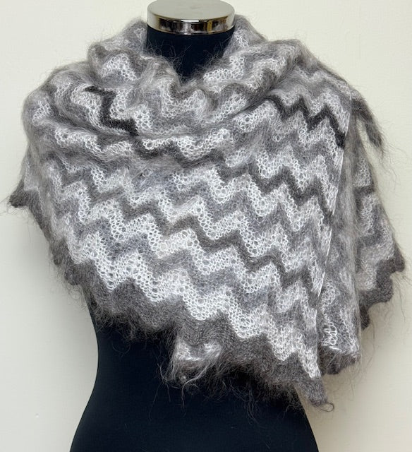 Uryupinsk downy shawl ( Palantine ) # SM-14, 100x50 cm