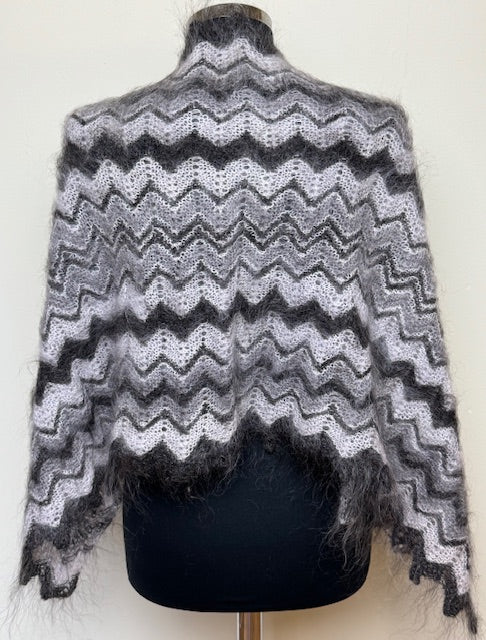 Uryupinsk downy shawl ( Palantine ) # SM-17, 100x50 cm