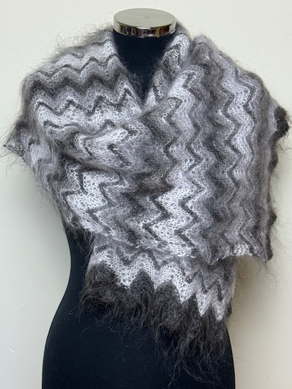 Uryupinsk downy shawl ( Palantine ) # SM-16,  140x40 cm