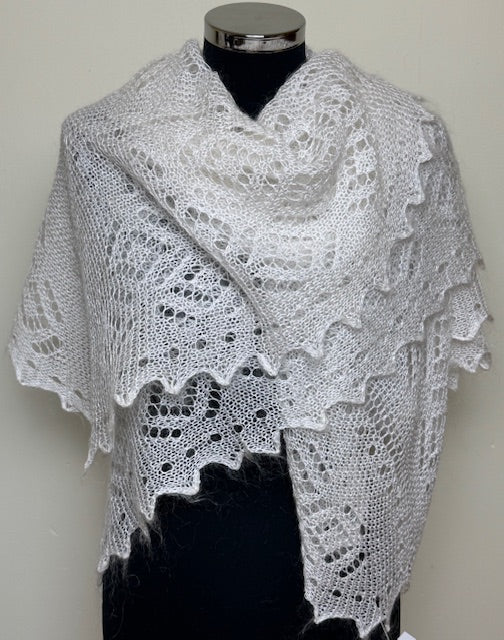 Downy shawl  #PCN-70, 120x120 cm