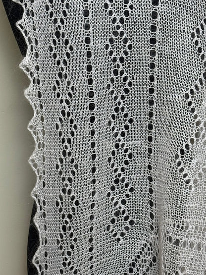 Downy shawl  #PCN-72, 120x120 cm