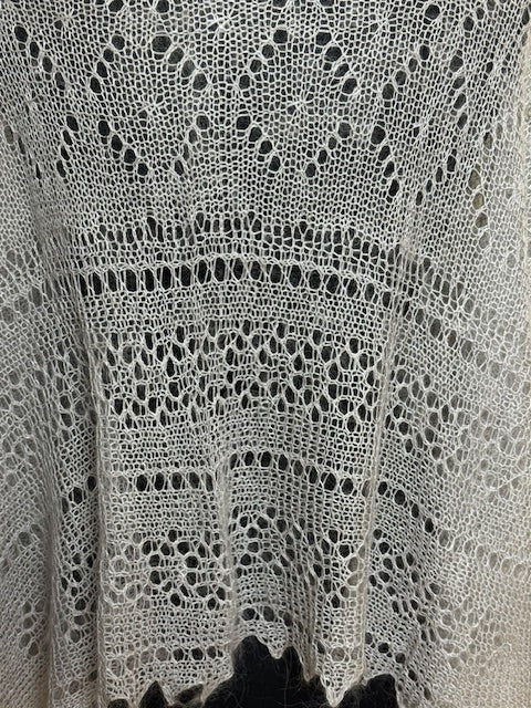 Downy shawl  #PCN-121, 120x120 cm