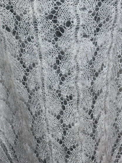 Uryupinsk dūnu lakats-trīsstūris # KW-110, 90x130x90 cm.