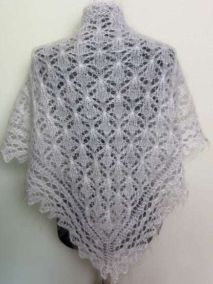 Uryupinsk downy neckerchief  # KW-221, 90x140x90 cm