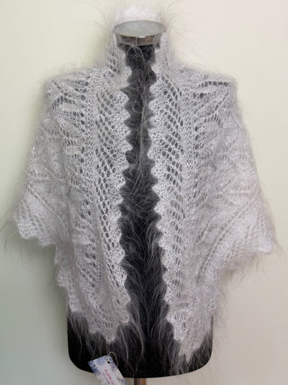 Uryupinsk downy neckerchief  # KW-223, 100x140x100 cm