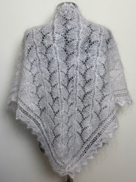 Uryupinsk downy neckerchief  # KW-101, 90x130x90 cm