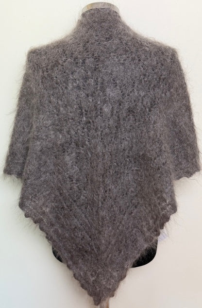 Uryupinsk downy neckerchief  # KG-112, 100x140x100 cm