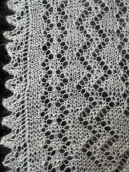 Orenburg shawl PWO-26, 160x160 cm