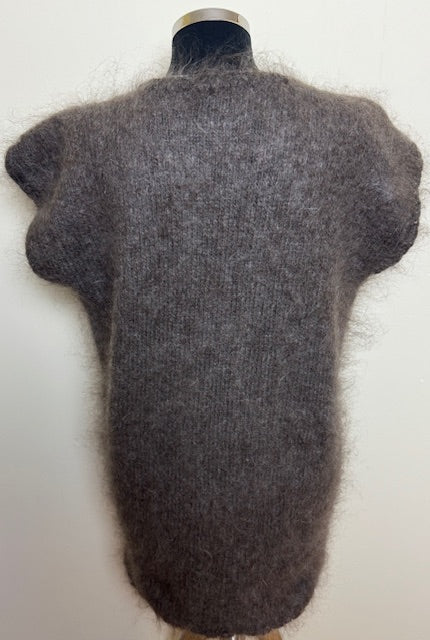 Goat down vest # VG-11, 50-68