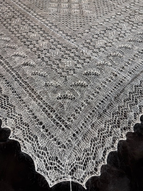 Orenburgas šalle PWO-75, 140x140 cm