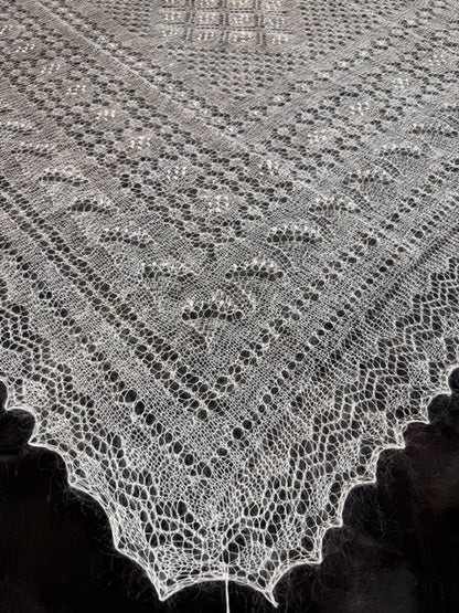 Orenburgas šalle PWO-75, 140x140 cm