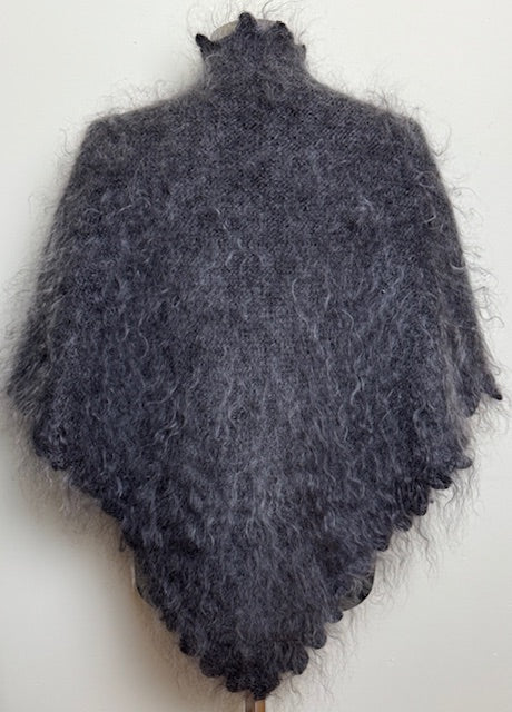 Uryupinsk downy neckerchief  # KG-86, 100x140x100 cm